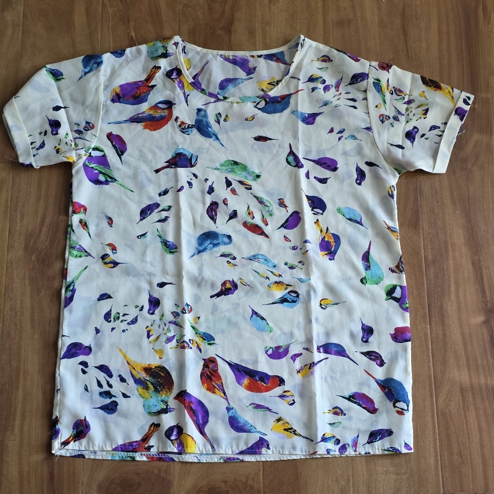 Short Sleeve Lightweight Bird T-Shirt